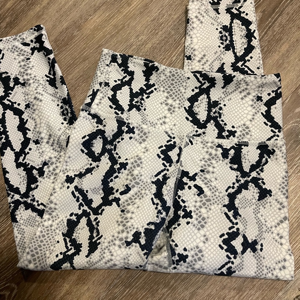 Navy blue and gray snake skin leggings